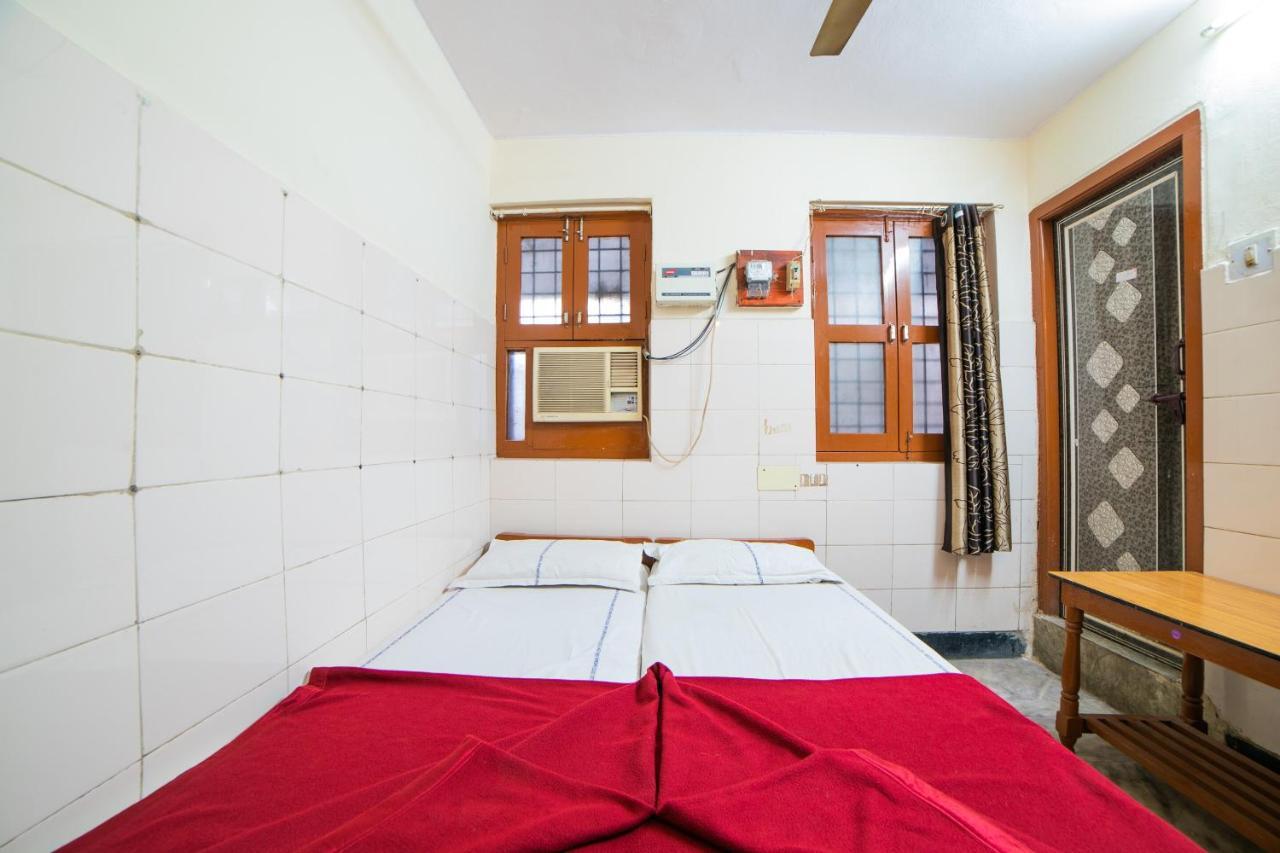 Hotel O Sree Radha Lodge Near Snow World Secunderabad Ngoại thất bức ảnh