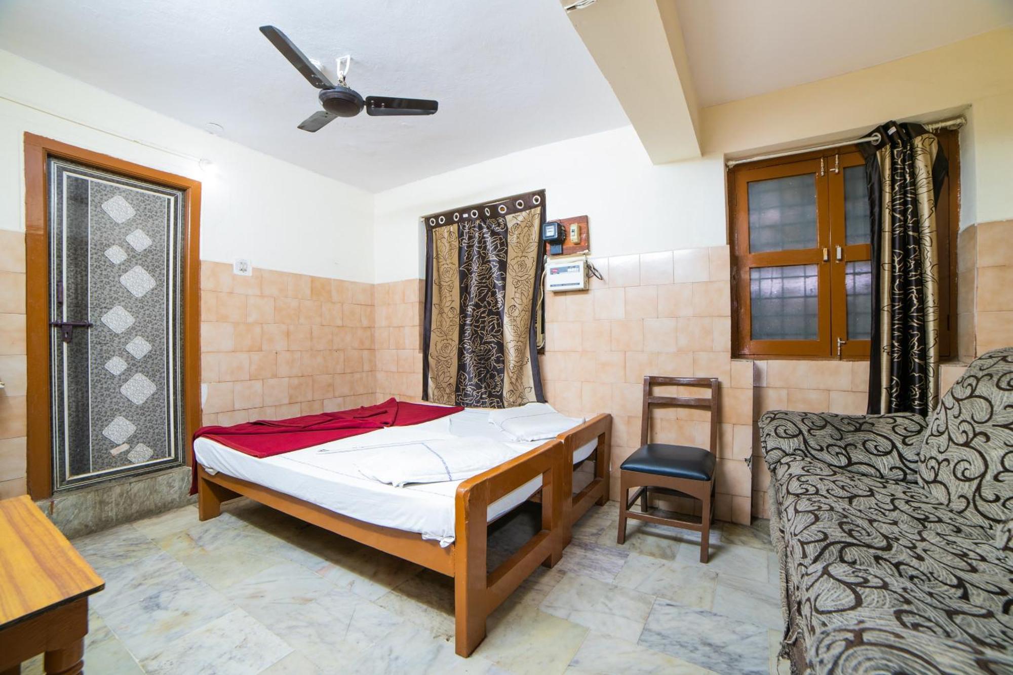 Hotel O Sree Radha Lodge Near Snow World Secunderabad Ngoại thất bức ảnh